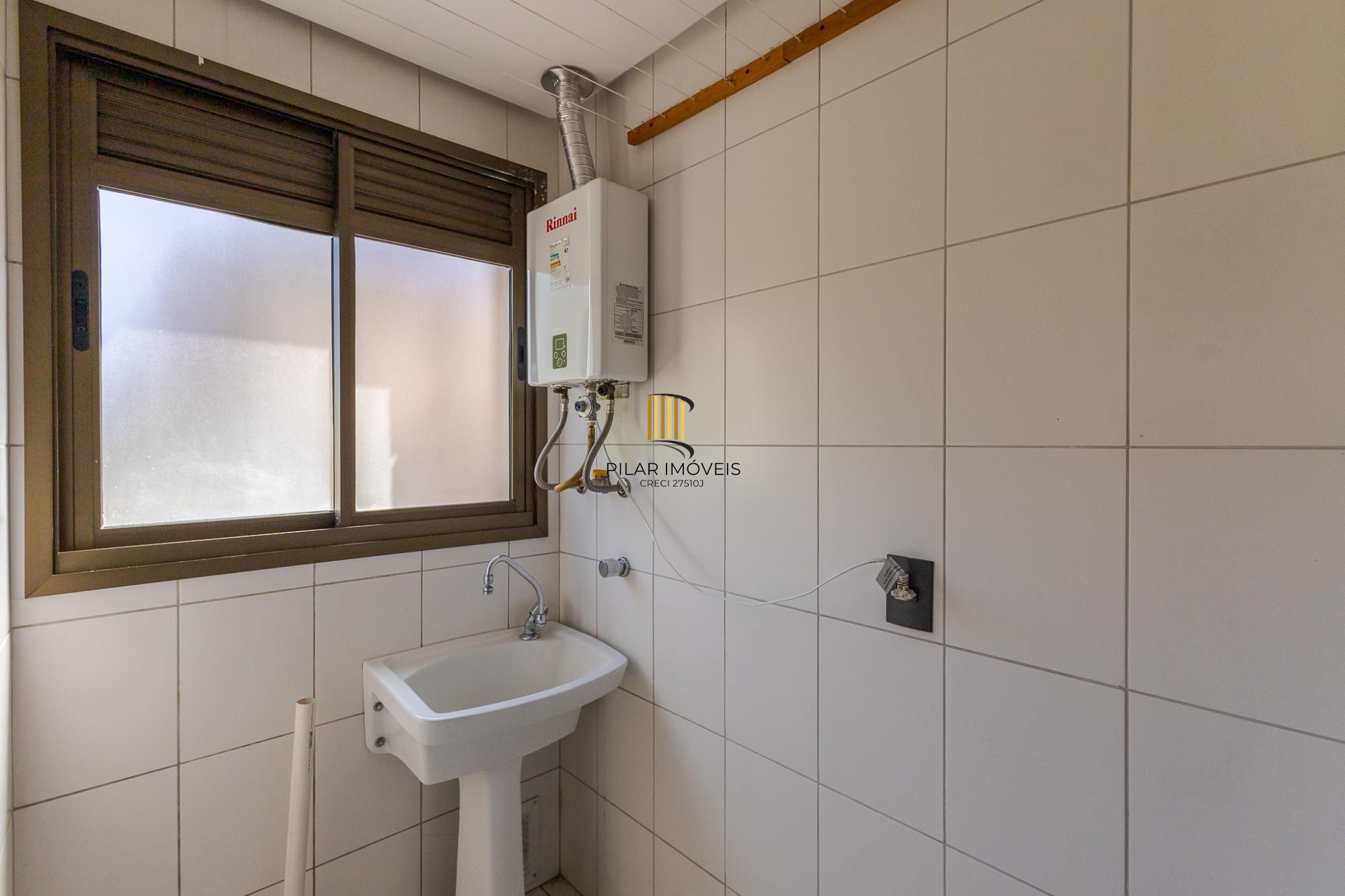 **Apartamento Mobiliado à Venda no bairro Bela Vista em Porto Alegre, RS**