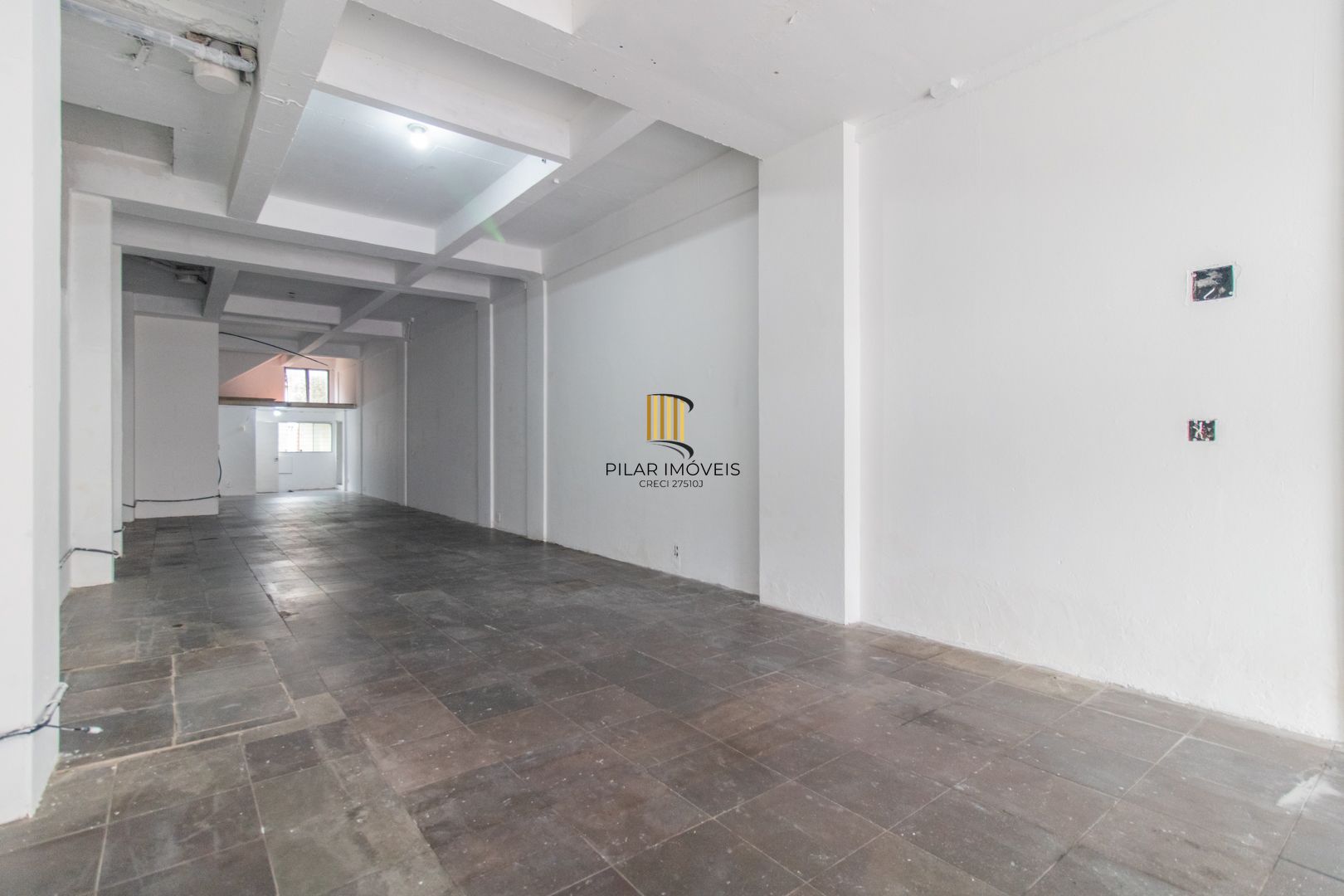 Loja para venda - 115 m², 2 salas, Azenha