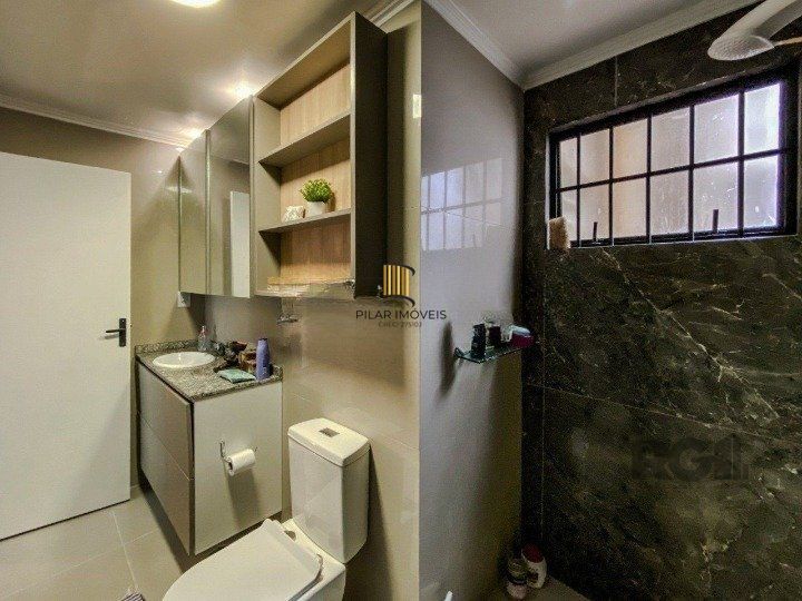 Apartamento 3 dormitórios no bairro Azenha