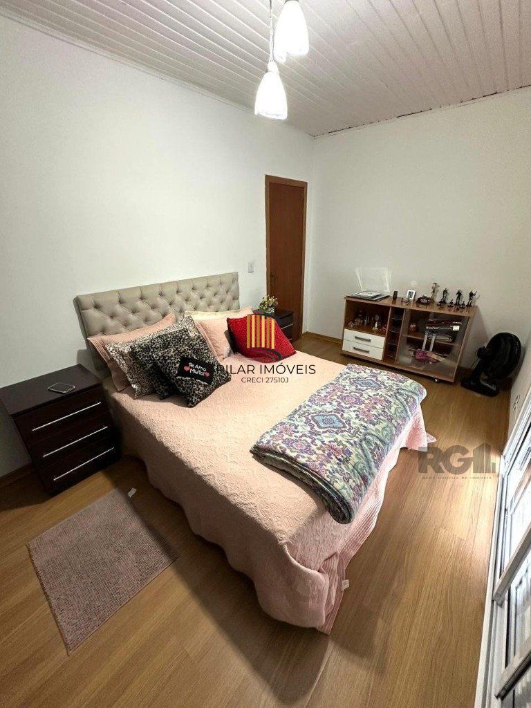 Casa de 160m² com 4 quarto no Bairro Farrapos