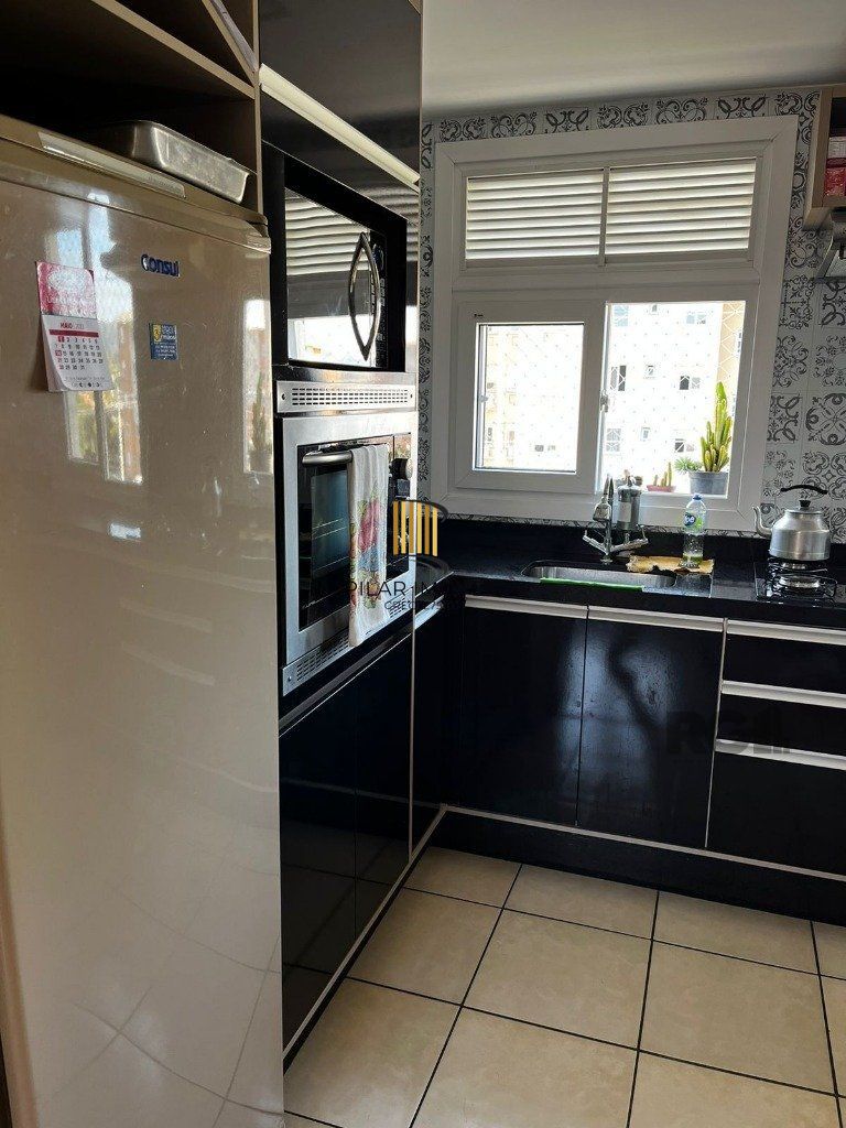 Apartamento 2 dormitórios no bairro Restinga