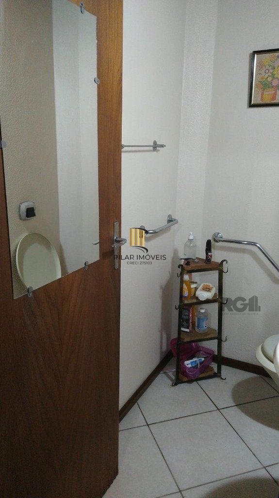 Casa 4 dormitórios no bairro Teresópolis