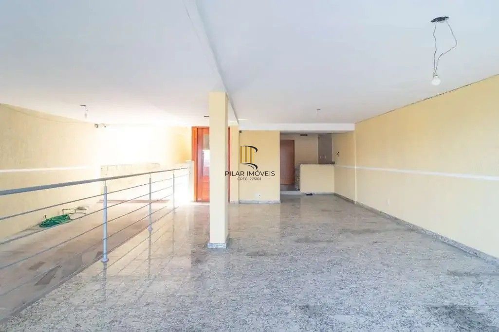 Apartamento 1 dormitórios no bairro Medianeira em Porto Alegre para Alugar