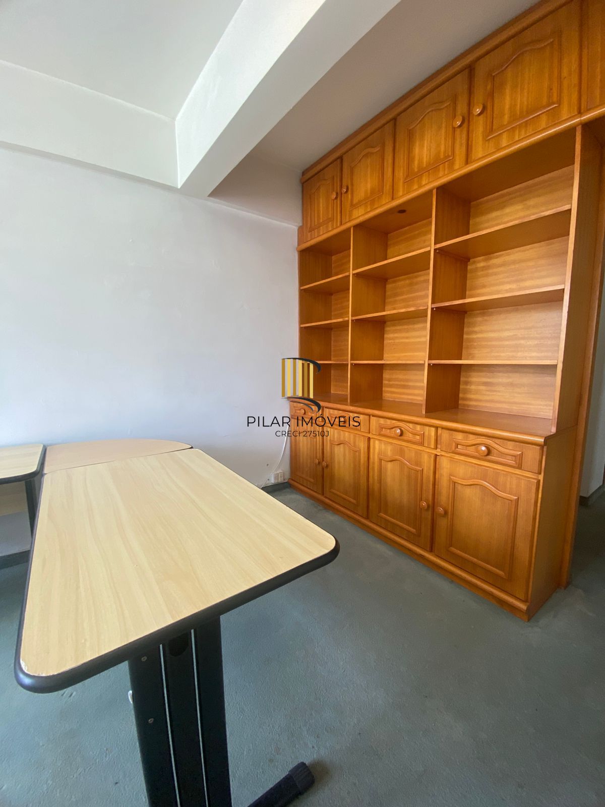 Sala Comercial à Venda na Avenida Teresópolis – Excelente Oportunidade