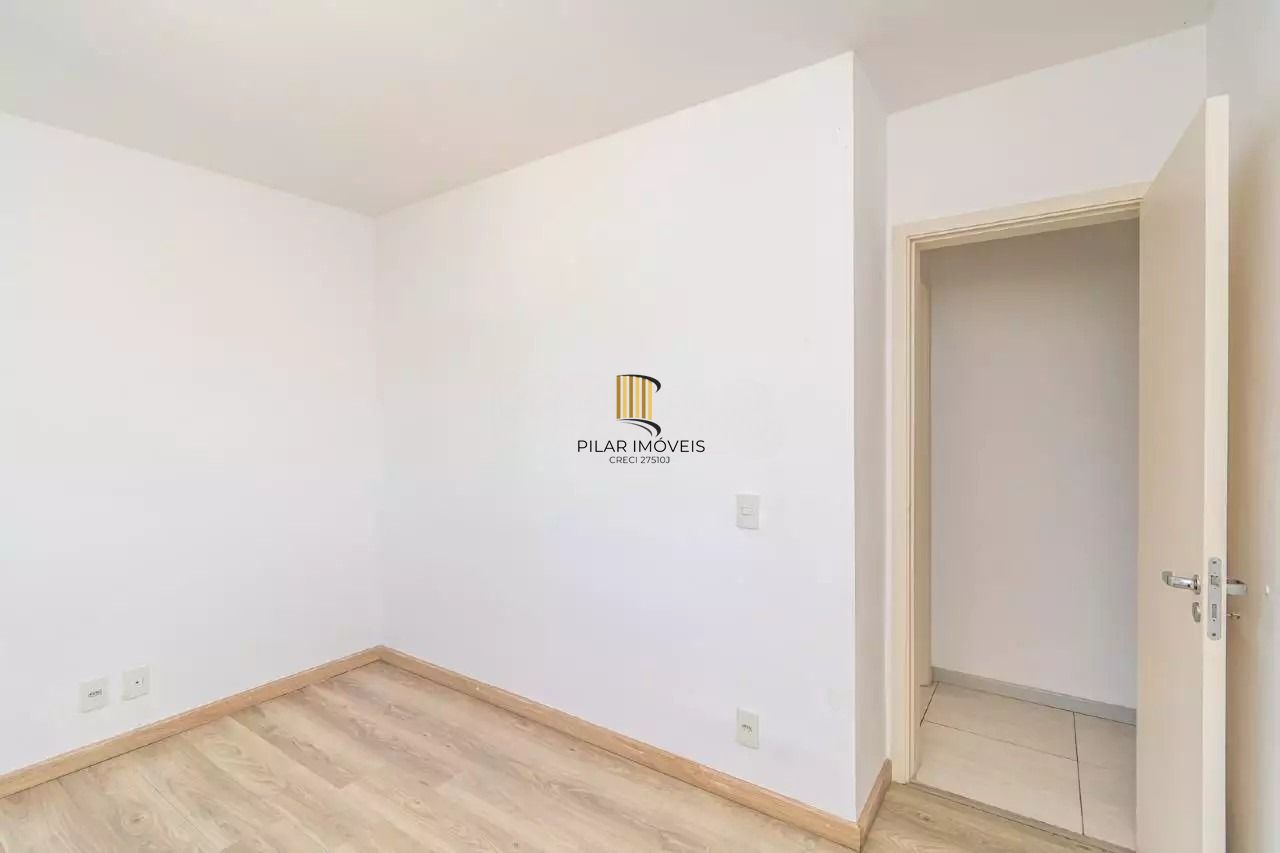 Apartamento de 3 dormitórios no bairro Teresópolis