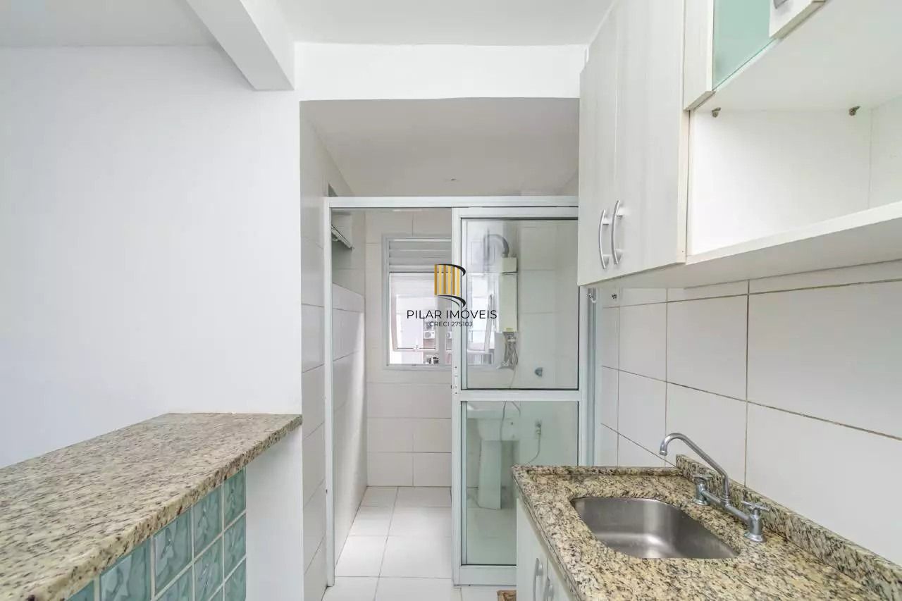 Apartamento de 3 dormitórios no bairro Teresópolis