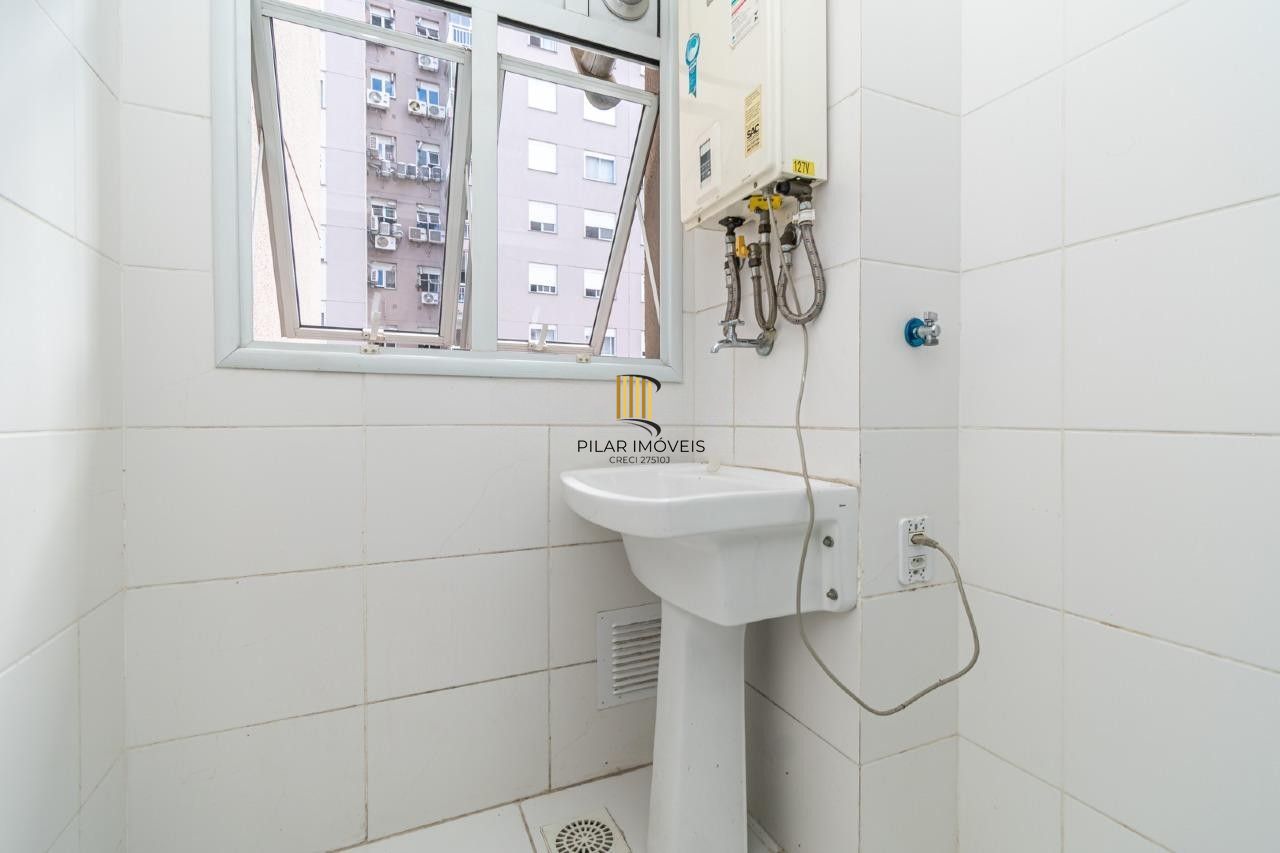 Apartamento de 3 dormitórios no bairro Teresópolis