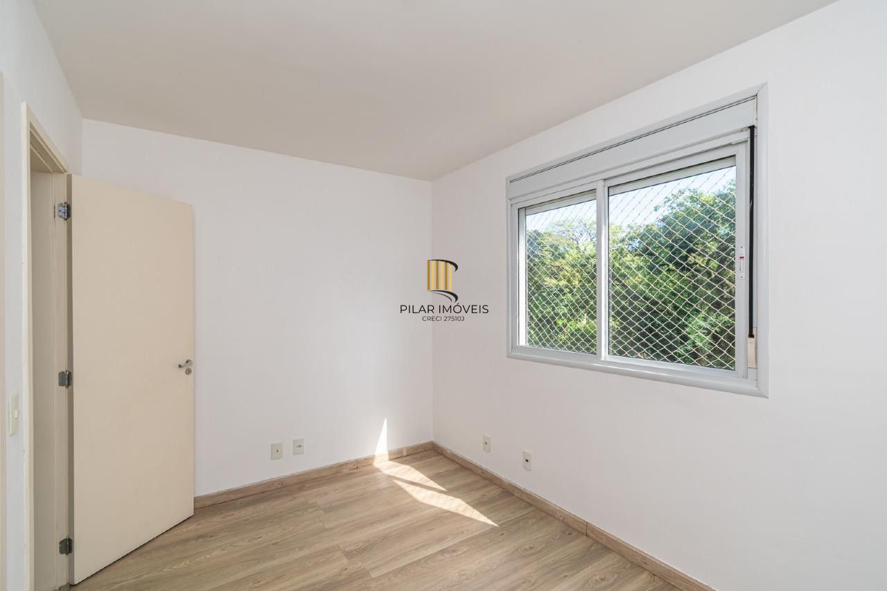 Apartamento de 3 dormitórios no bairro Teresópolis