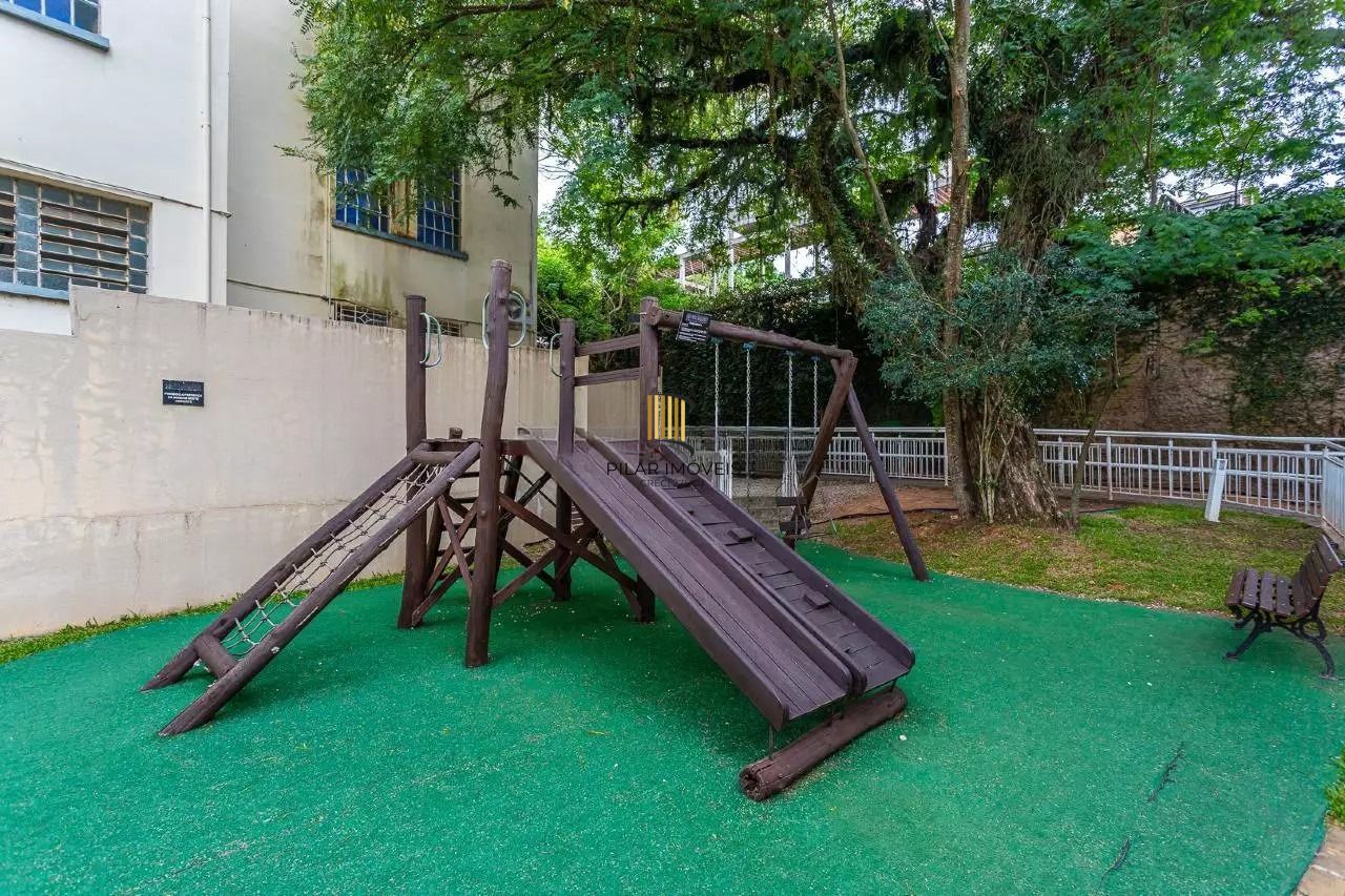 Apartamento de 3 dormitórios no bairro Teresópolis