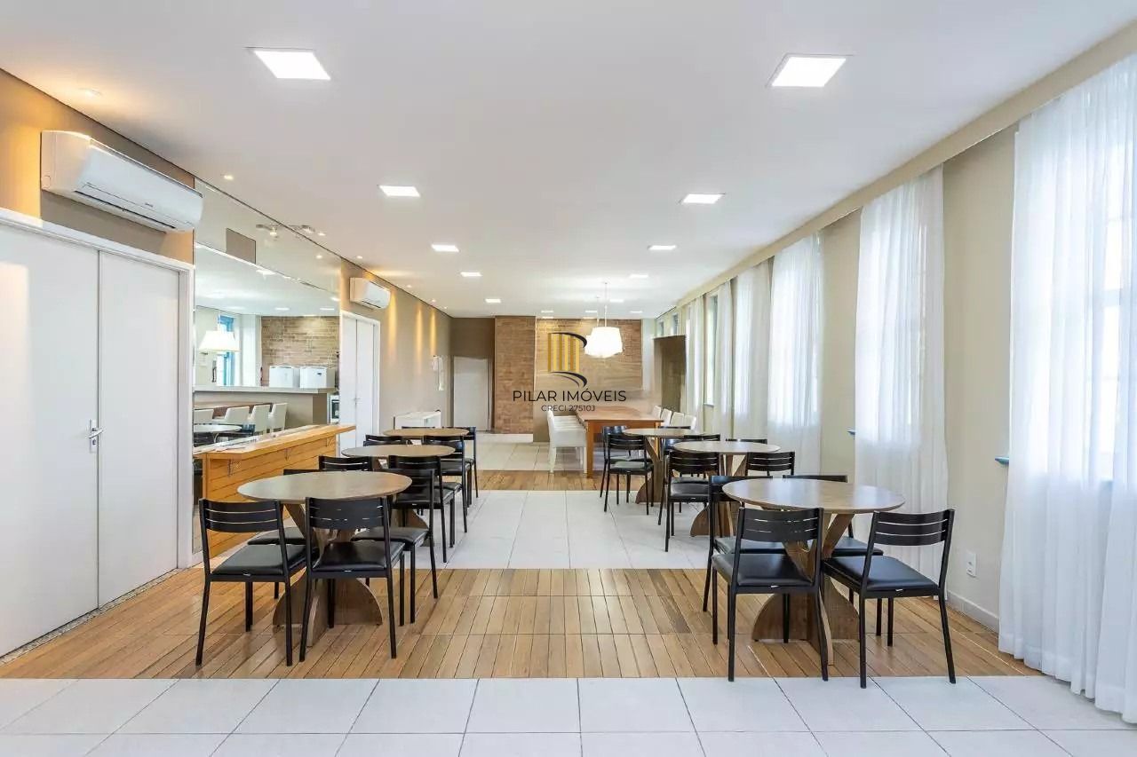Apartamento de 3 dormitórios no bairro Teresópolis