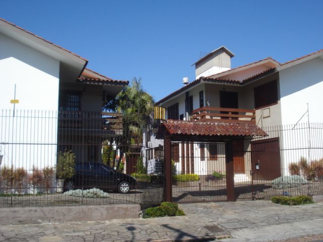 Casa em Condomínio à Venda no Bairro Tristeza – Zona Sul de Porto Alegre