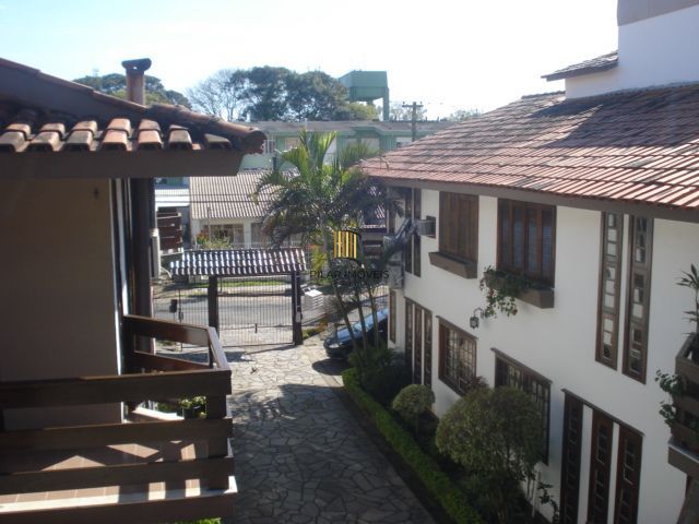 Casa em Condomínio à Venda no Bairro Tristeza – Zona Sul de Porto Alegre
