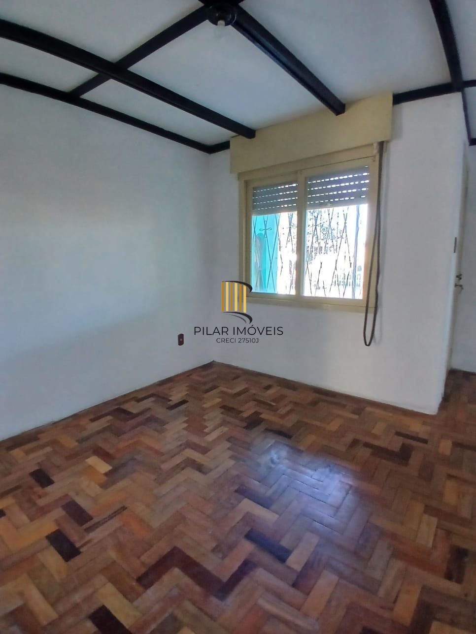 Casa com piscina no bairro Leopoldina -Porto Alegre
