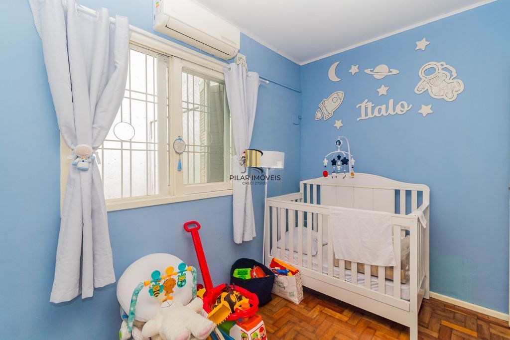 Casa de 3 dormitórios à venda no Bairro Parque Santa Fé - Porto Alegre