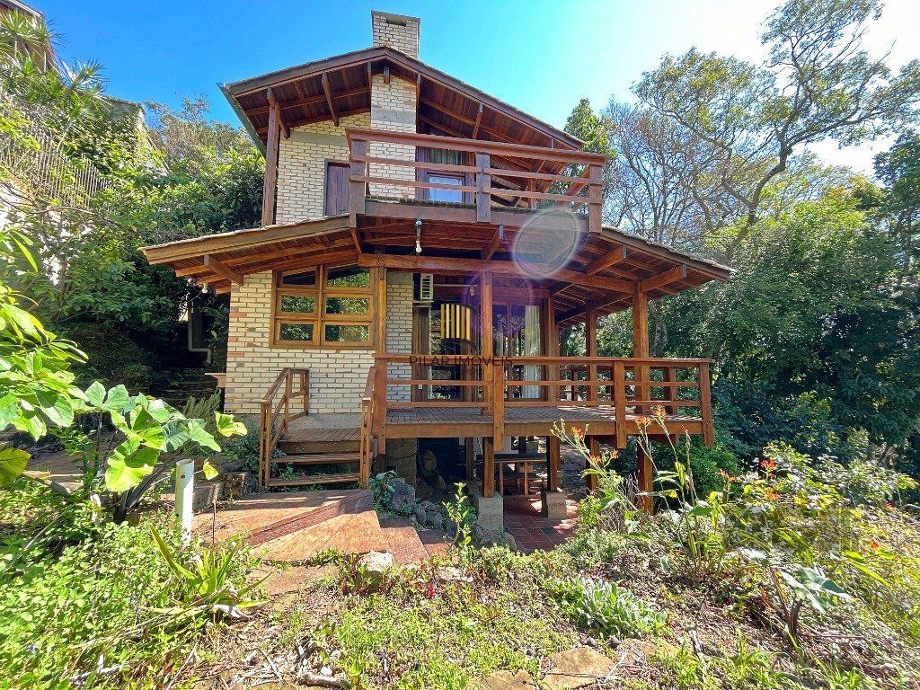Casa 3 dormitórios no bairro Teresópolis - Pilar Imóveis