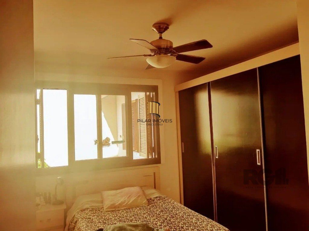 Casa com 3 dormitórios no bairro Tristeza