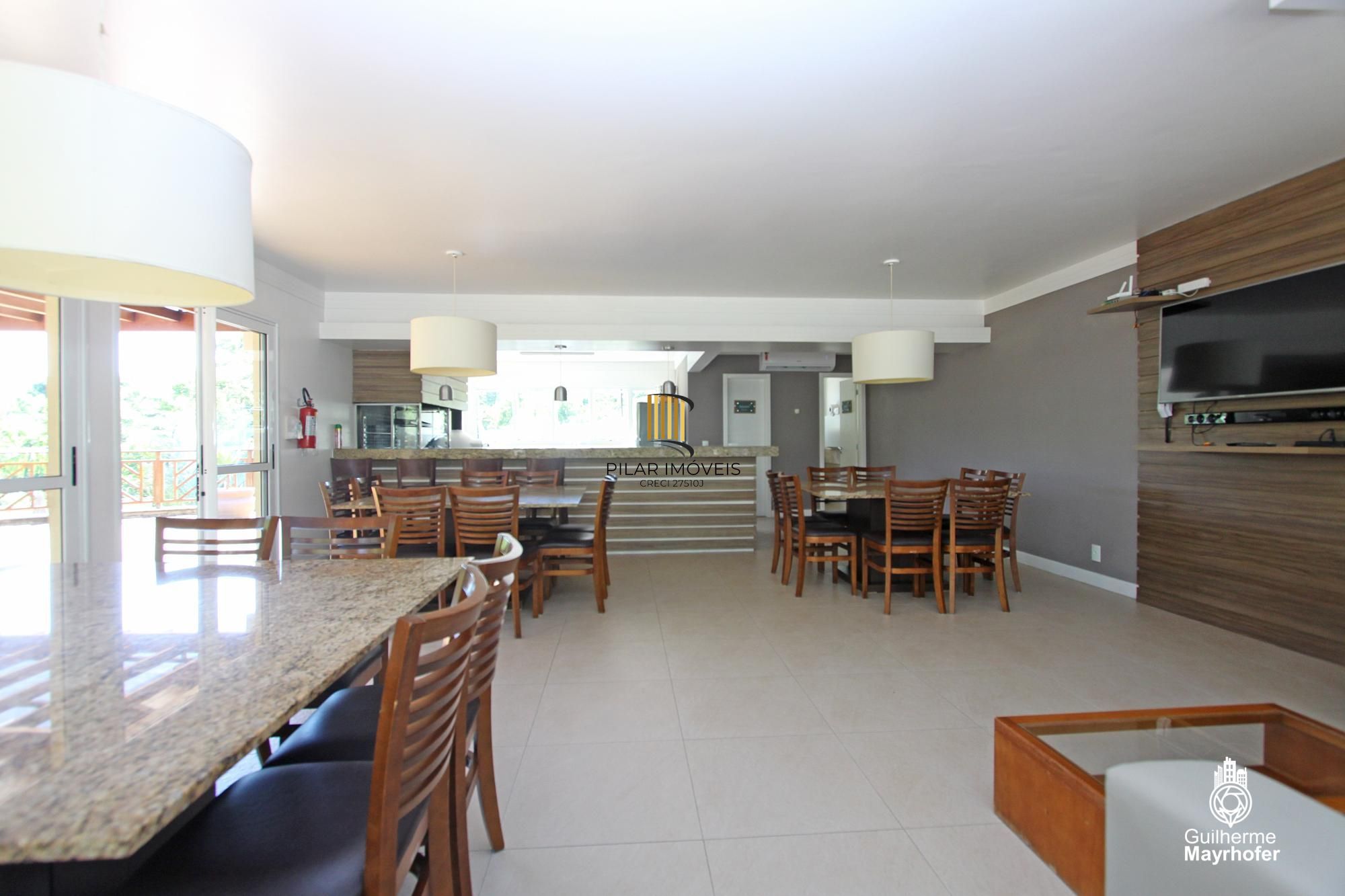 Casa de Condomínio 4 dormitórios no bairro Teresópolis
