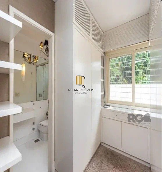 Excelente casa de 220m² com 3 dormitórios no bairro Tristeza.