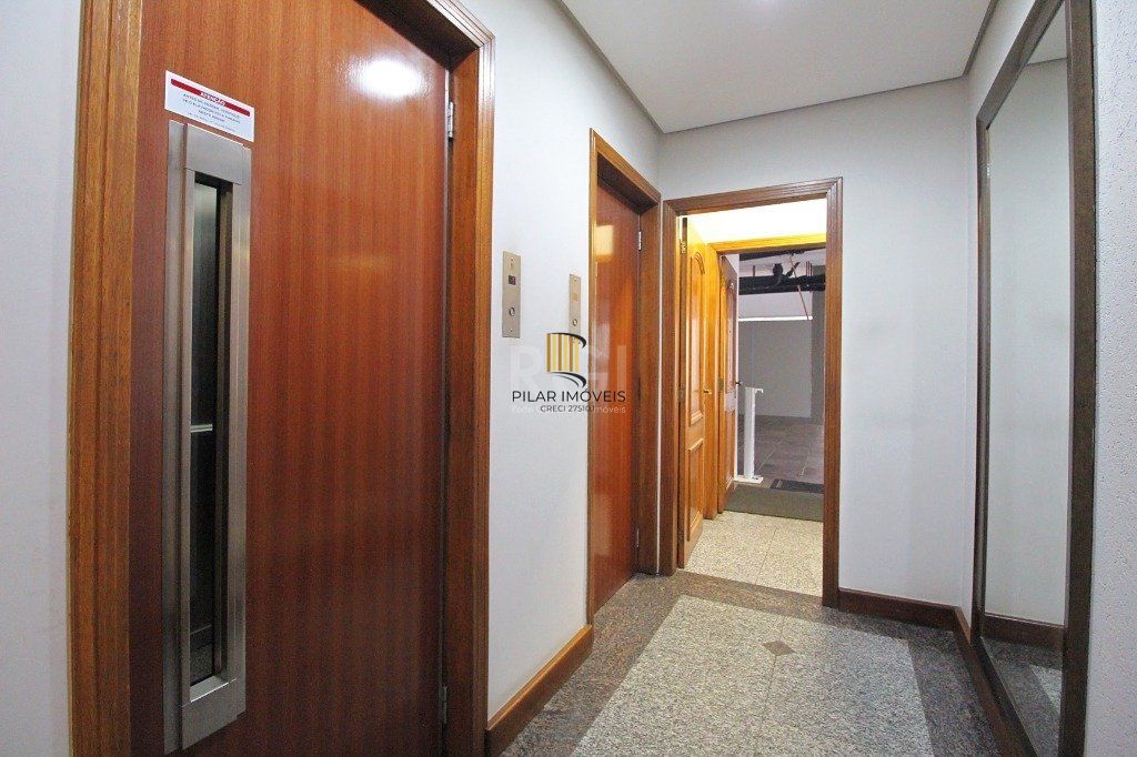 Apartamento para Venda - 84.85m², 2 dormitórios, sendo 1 suites, 1 vaga - Moinhos de Vento