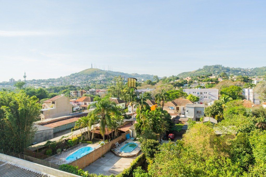 Apartamento de 2 dormitórios com 1 vaga no bairro Teresópolis