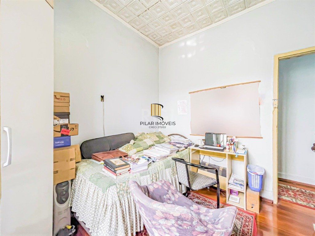 Casa para Venda - 212m², 3 dormitórios, 3 vagas - Azenha