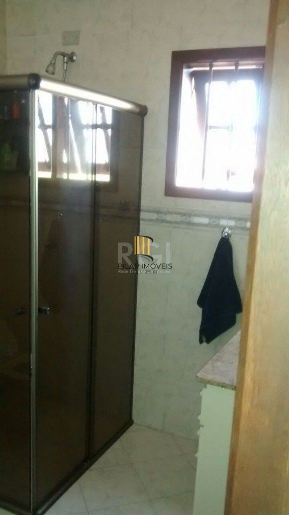 Casa para Venda - 316m², 3 dormitórios, sendo 1 suites, 2 vagas - Cavalhada