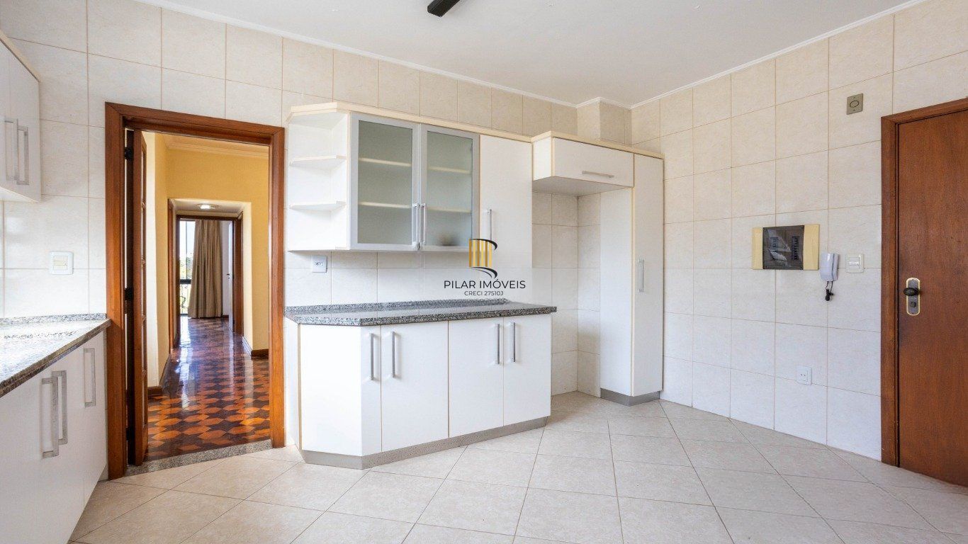 Apartamento à venda com 3 quartos 135 m²  avenida cauduro, bom fim, porto alegre