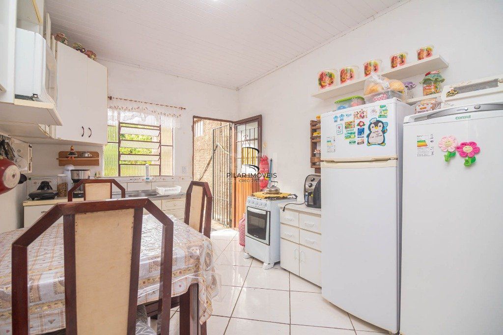 Casa 2 Dormitório(s) Bairro Bom Jesus
