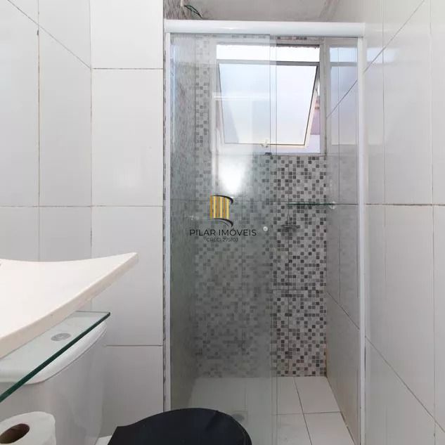 Apartamento de dois dormitórios e  01 vaga garagem na zona sul -Porto Alegre