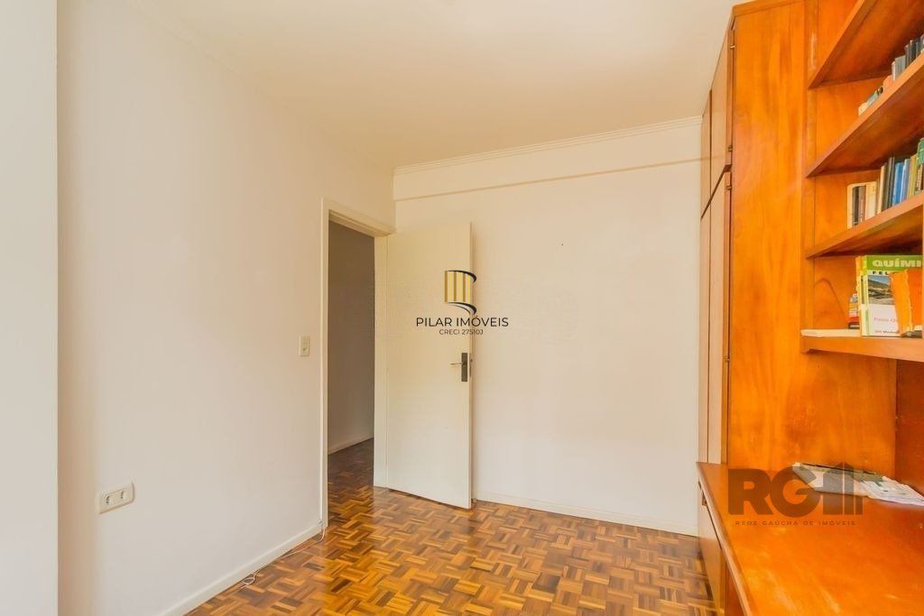 Excelente apartamento de 98m² com 3 dormitórios no bairro Menino Deus.