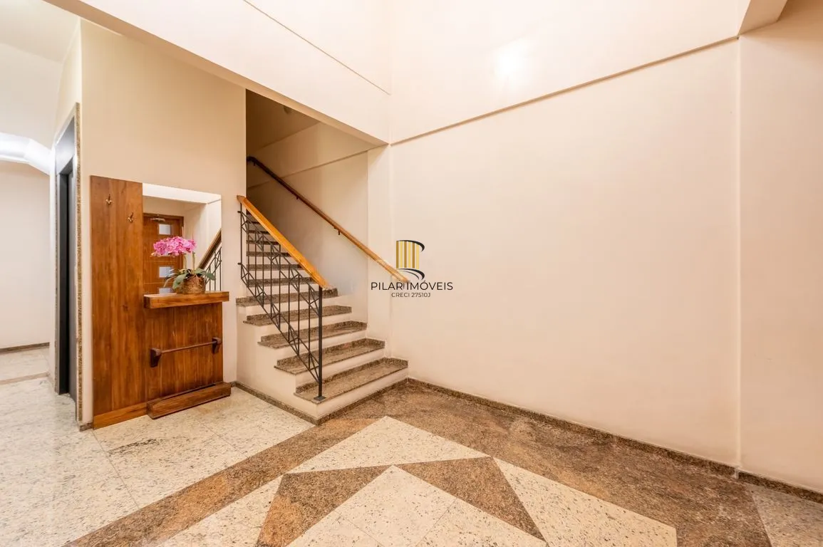 Apartamento de 4 dormitorios á Venda no Passo da Areia - Porto Alegre