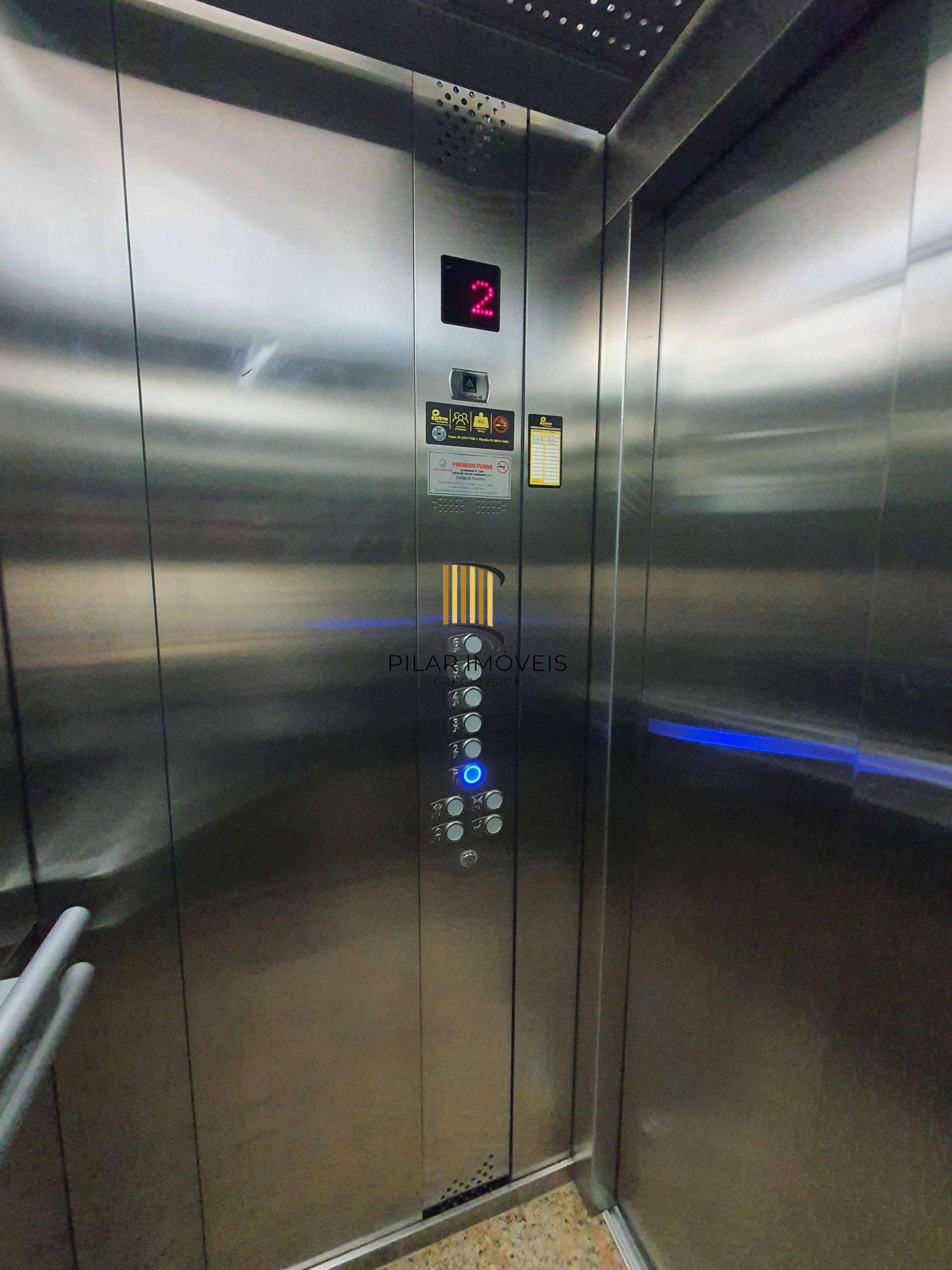 Apartamento mobiliado, pronto para morara com 2 dormitórios e 1 garagem