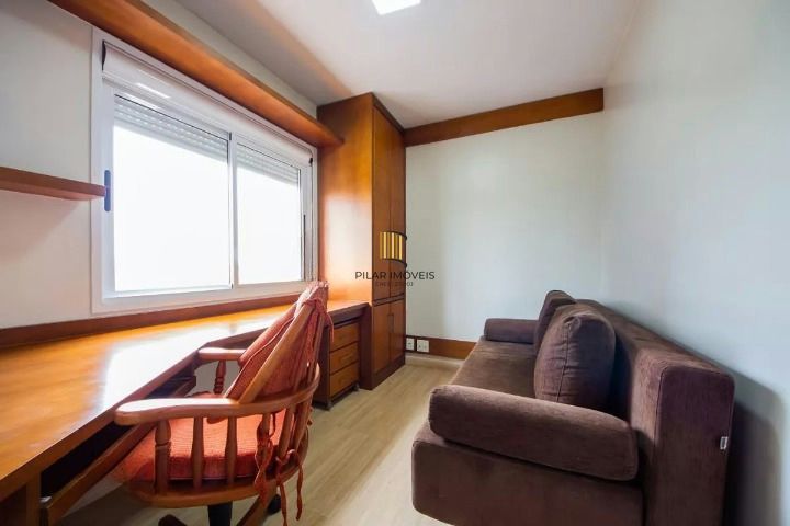 Apartamento de 2 dormitórios à venda no Jardim do Salso - Porto Alegre