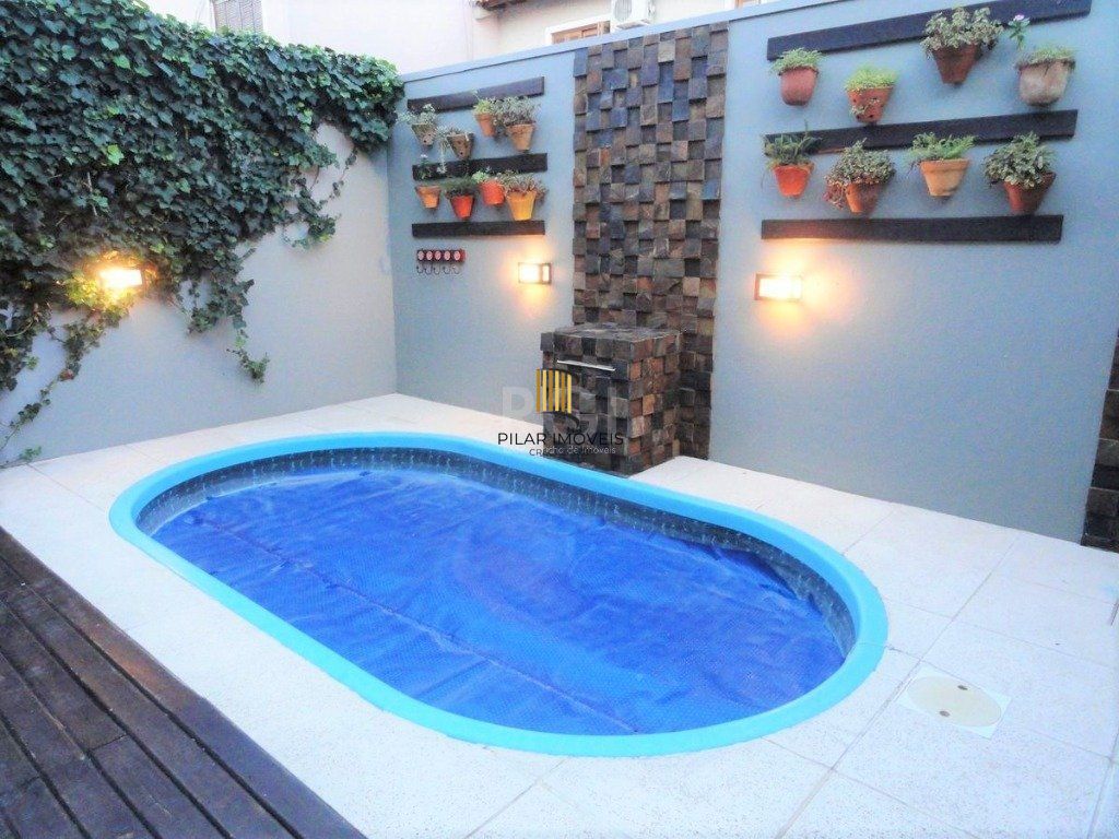Casa para Venda - 165m², 3 dormitórios, sendo 3 suites, 1 vaga - Hípica