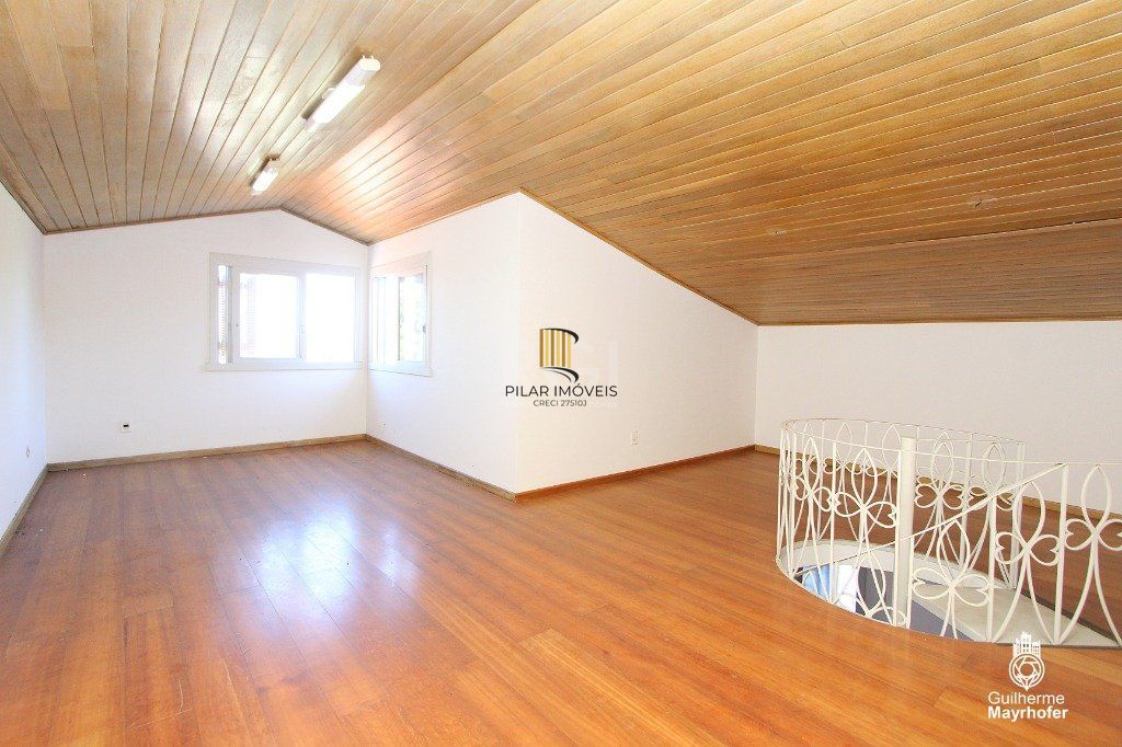 Casa para Venda - 393m², 4 dormitórios, sendo 2 suites, 4 vagas - Ipanema