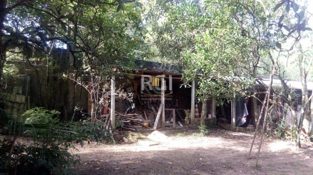 Sítio para Venda - 100m², 3 dormitórios, 9 vagas - Pinheiro