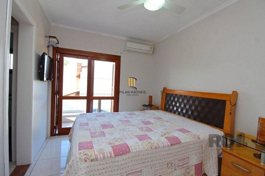 Casa 3 Dormitório(s) Bairro Serraria