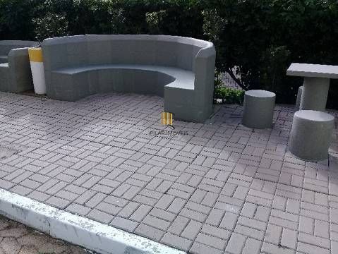 Apartamento 2 dorms à venda, São João - Porto Alegre