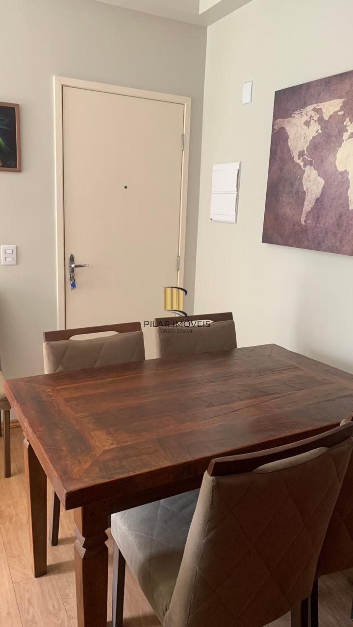 Apartamento de 2 dormitórios com 1 vaga de garagem escriturada, na Rua Dom Vital, Bairro Glória.