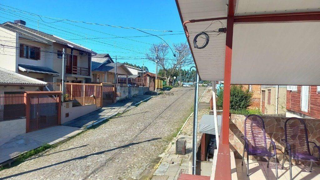 Casa 3 Dormitório(s) Bairro Santa Corona