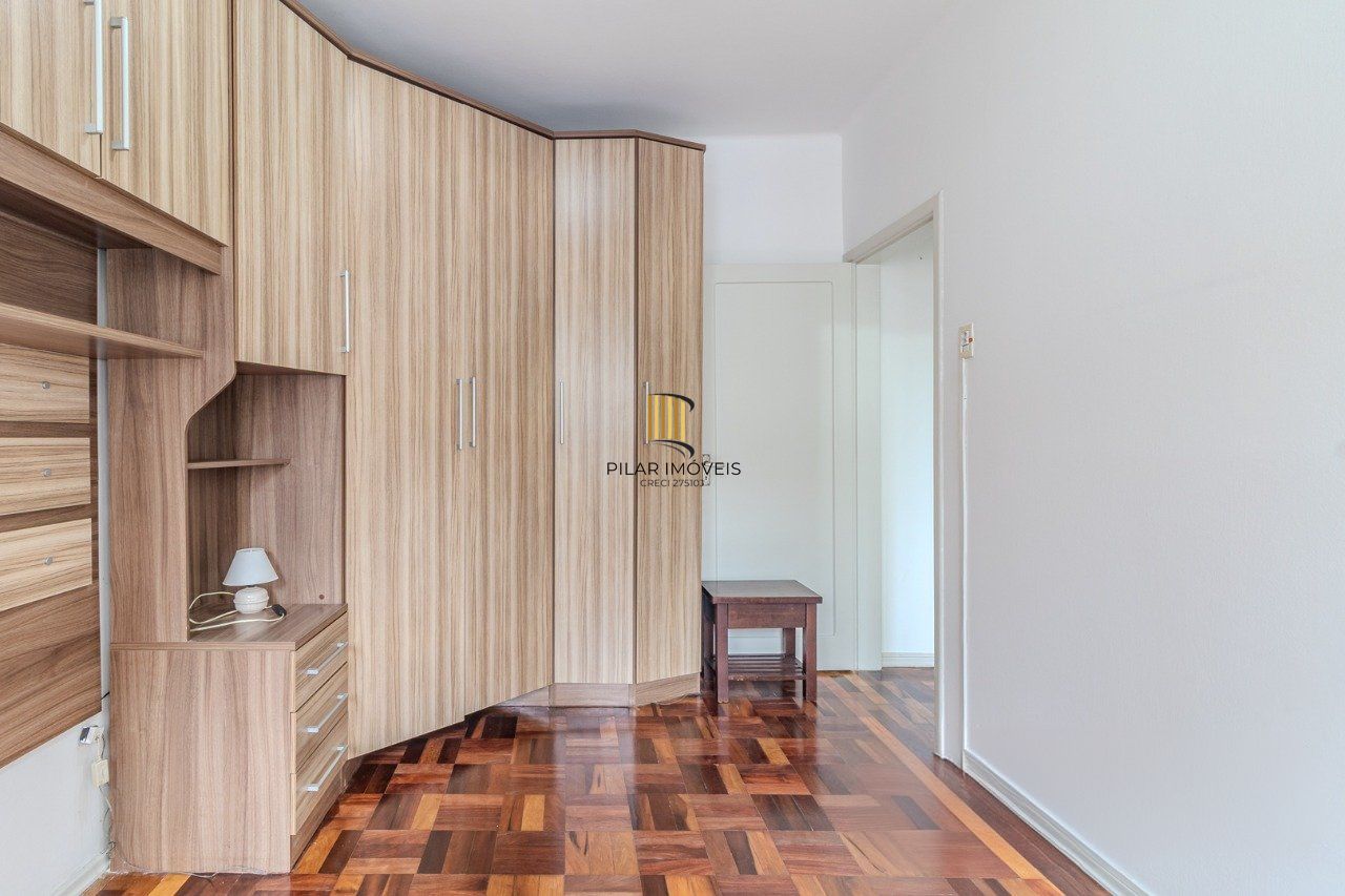 Apartamento 2 dormitórios no Centro Histórico