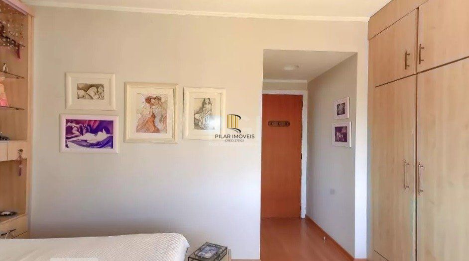 Cobertura para Venda - 189m², 4 dormitórios, sendo 2 suites, 2 vagas - Farroupilha