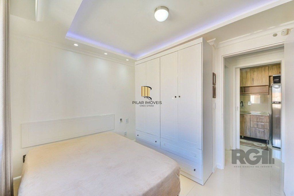 Apartamento 40m² - 1 dormitório, 1 vaga no bairro Menino Deus