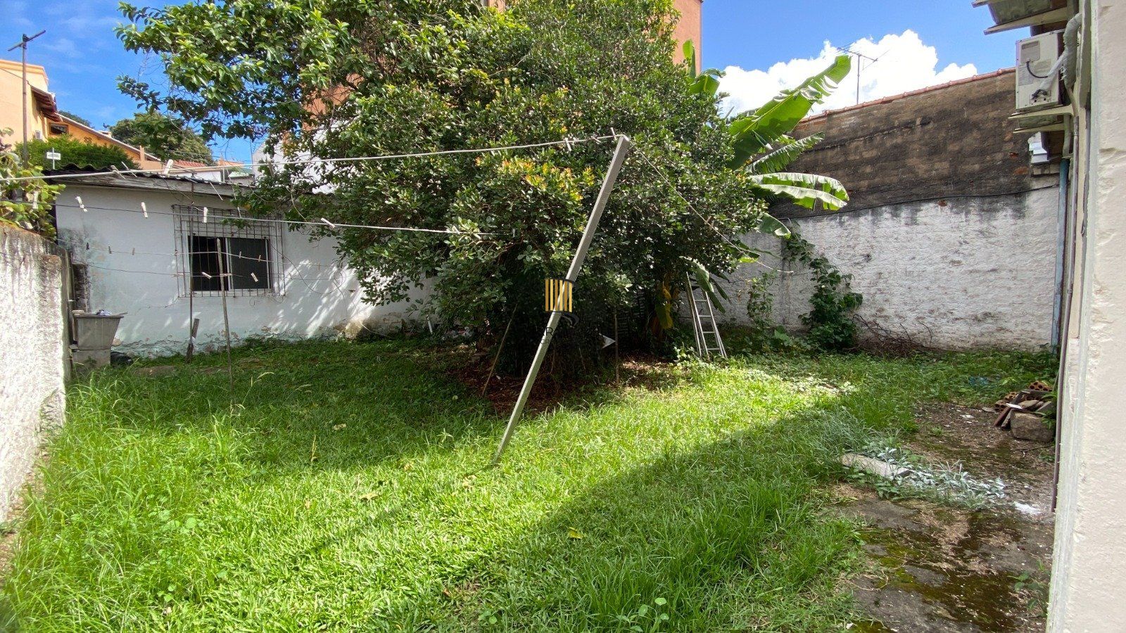 Casa de 3 dormitórios no bairro Jardim Itu