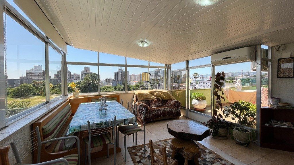 Cobertura para Venda - 211m², 3 dormitórios, sendo 1 suites, 2 vagas - Jardim Lindóia