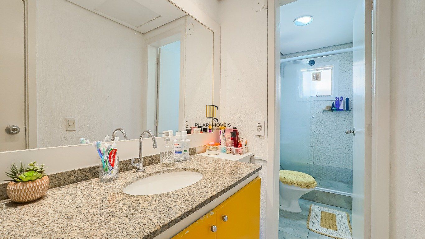 Casa em Condomínio de 2 dormitórios à venda em Sarandi, Porto Alegre.