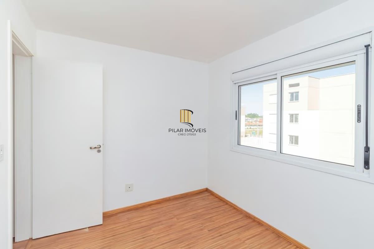 Apartamento de 2 dormitórios à venda em Hípica, Porto Alegre.