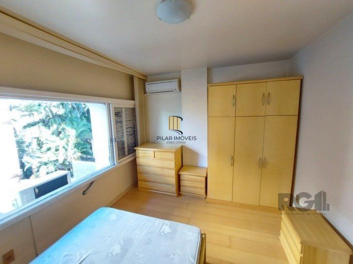 Apartamento com 2 quartos com suite e  1 vaga na Felix da Cunha em Porto Alegre