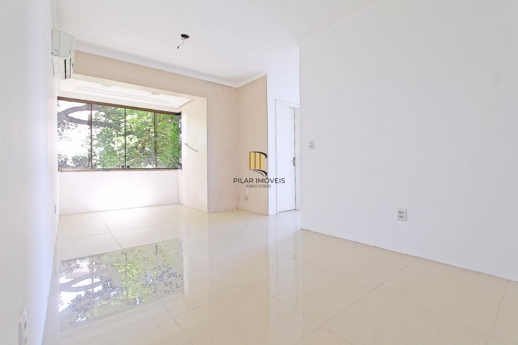 Apartamento 2 dormitórios no bairro Glória