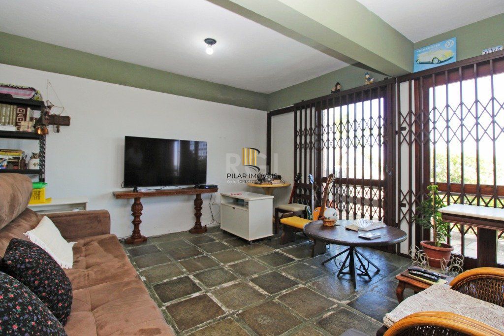 Casa 3 dor. sendo 1 suite, piscina, com vista panorâmica  no Morro Apamecor.